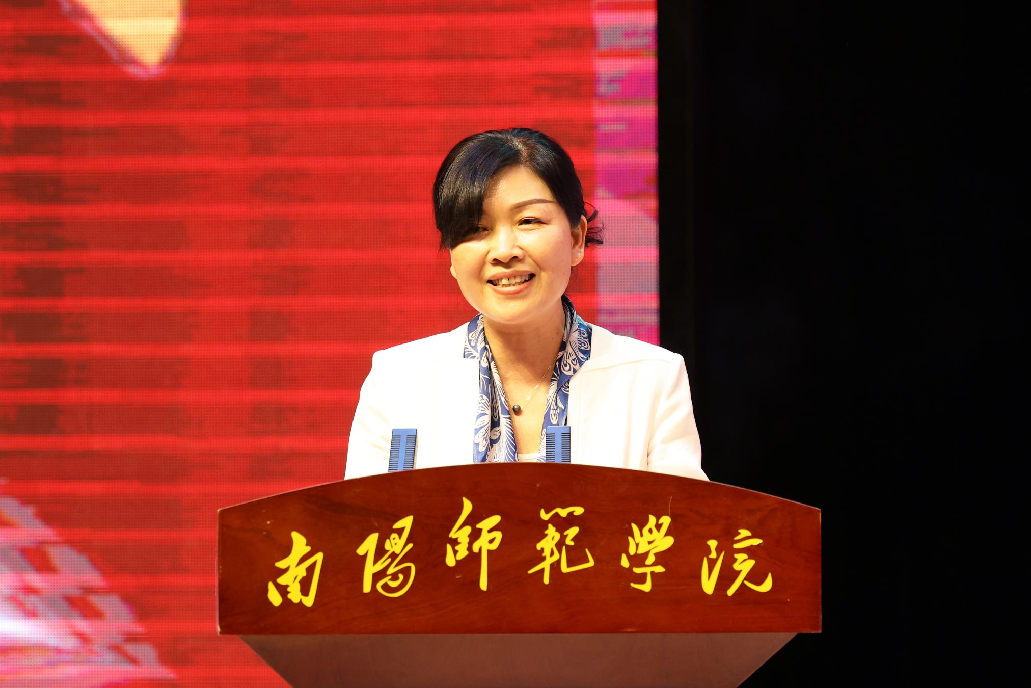 2副校长王岩致辞.jpg